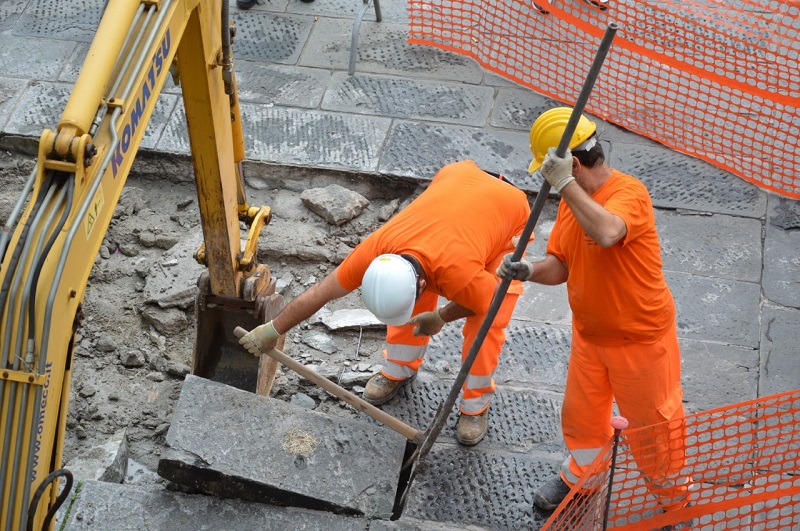 Al via da lunedì il rifacimento del lastricato in vicolo SantAndrea