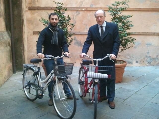 comune di lucca riparatore di biciclette