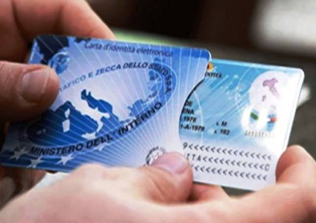 San Miniato cambia: arriva la CIE, la carta di identità 