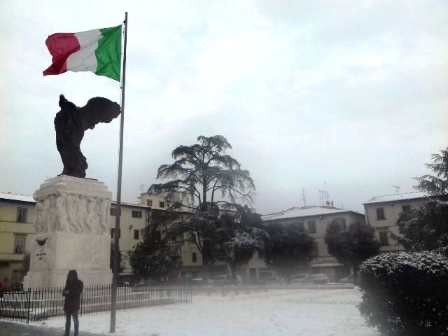 neve_piazza_vittoria_empoli