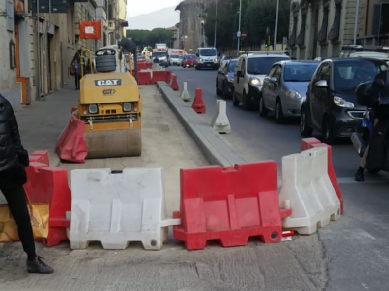 lavori in fase di completamento in via Poliziano