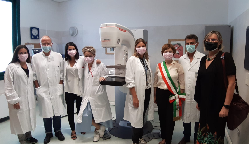 Mammografo all'avanguardia al Centro Donna di Empoli: l'inaugurazione 