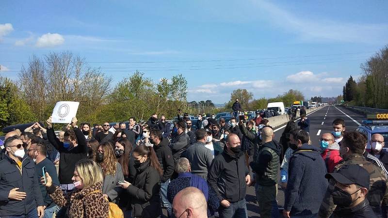 blocco autostrada