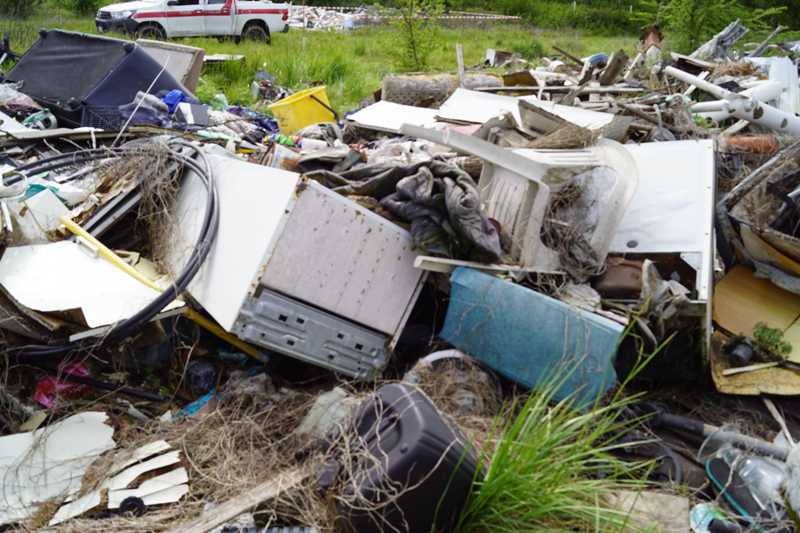 discarica abusiva provincia prato (2)