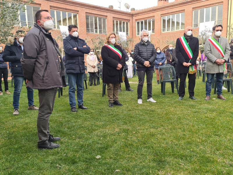 La Rsa di Orentano compie 10 anni: grande festa con i nonni della struttura  