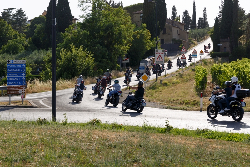 motoraduno_scimmi_montaione_45