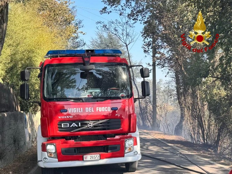 Fiamme in una ditta di Arezzo gonews.it