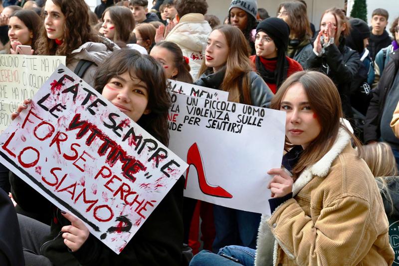 manifestazione_studenti_25_novembre_2024_4