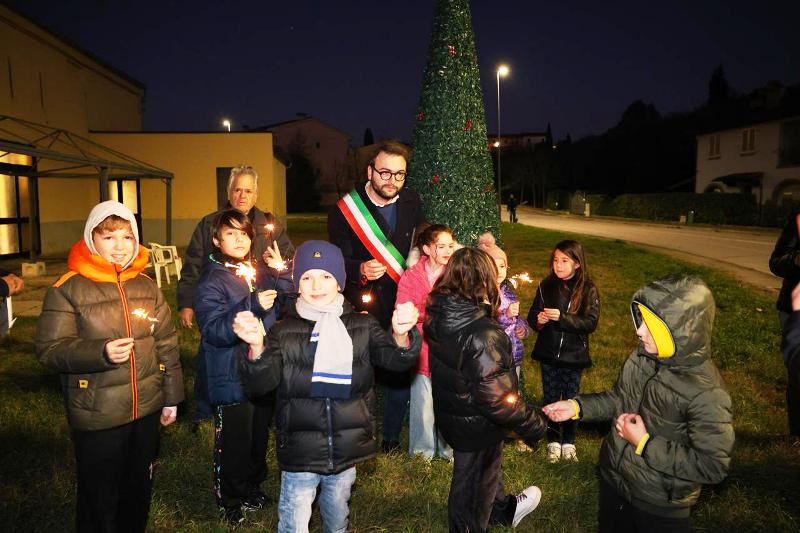 accensione_albero_natale_sant_andrea_1